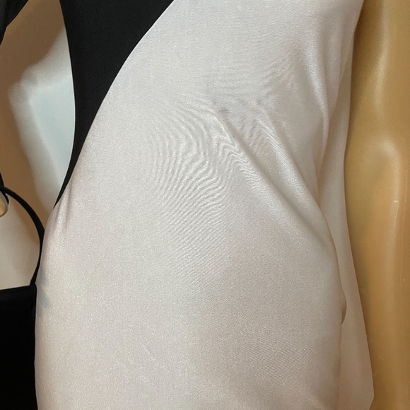 Mod sixties black white one sleeved sheath dress! - Picture 4 of 15